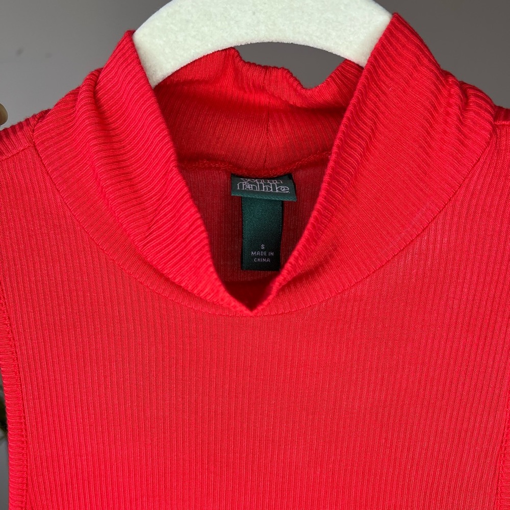 Sleeveless Ribbed Bodysuit - Picture 7 of 8